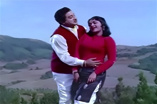 chittu kuruvi mutham koduthu - Pudhiya Paravai (1964)