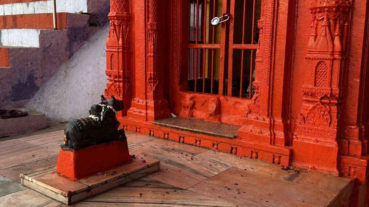 Mandir in Shivlay Ghat